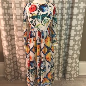 Tile print flowy maxi dress